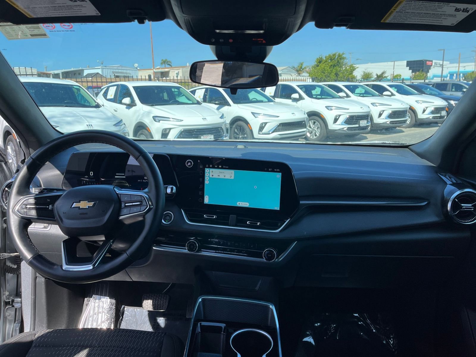 Thumbnail: 2025 Chevrolet Equinox - 35