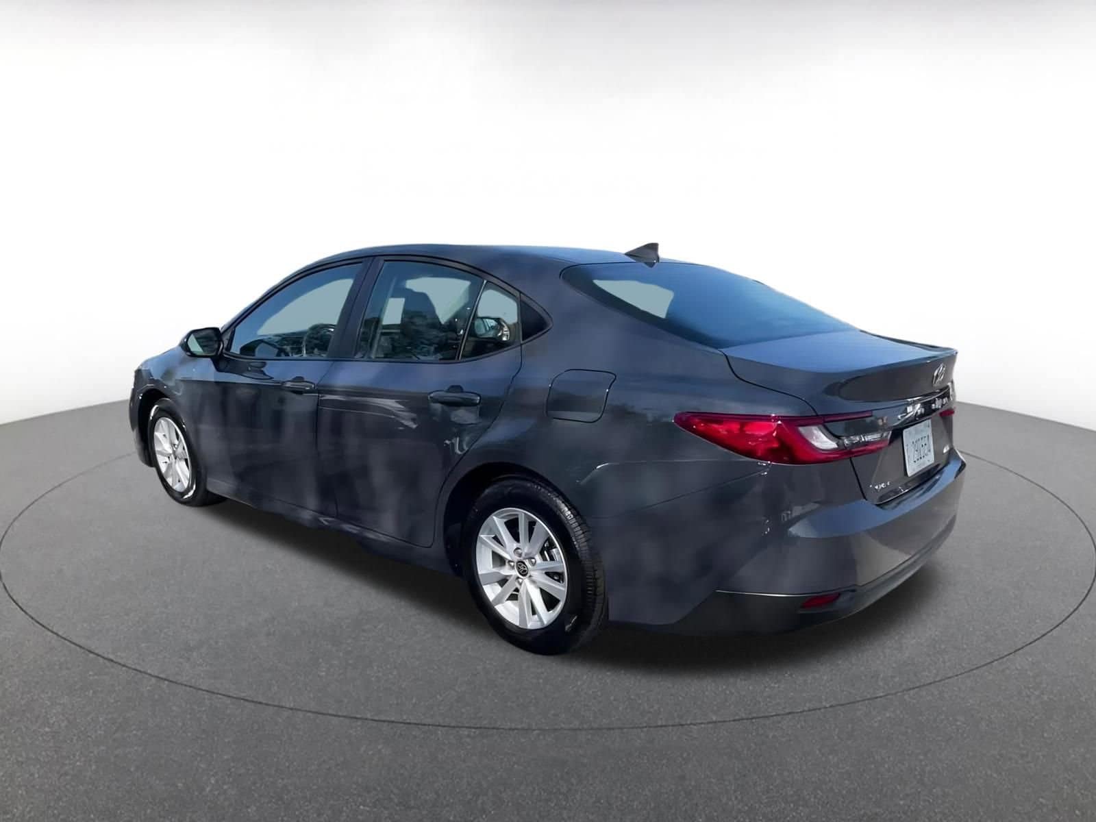 Thumbnail: 2025 Toyota Camry - 10