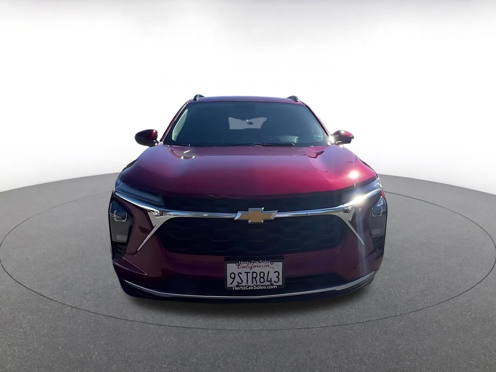 Thumbnail: 2025 Chevrolet Trax - 4