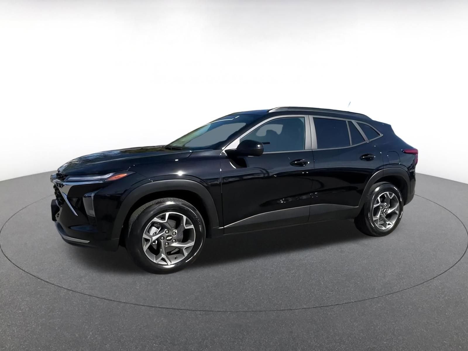 Thumbnail: 2025 Chevrolet Trax - 7