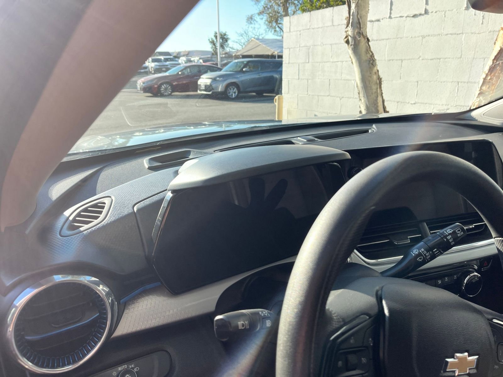 Thumbnail: 2025 Chevrolet Trax - 35