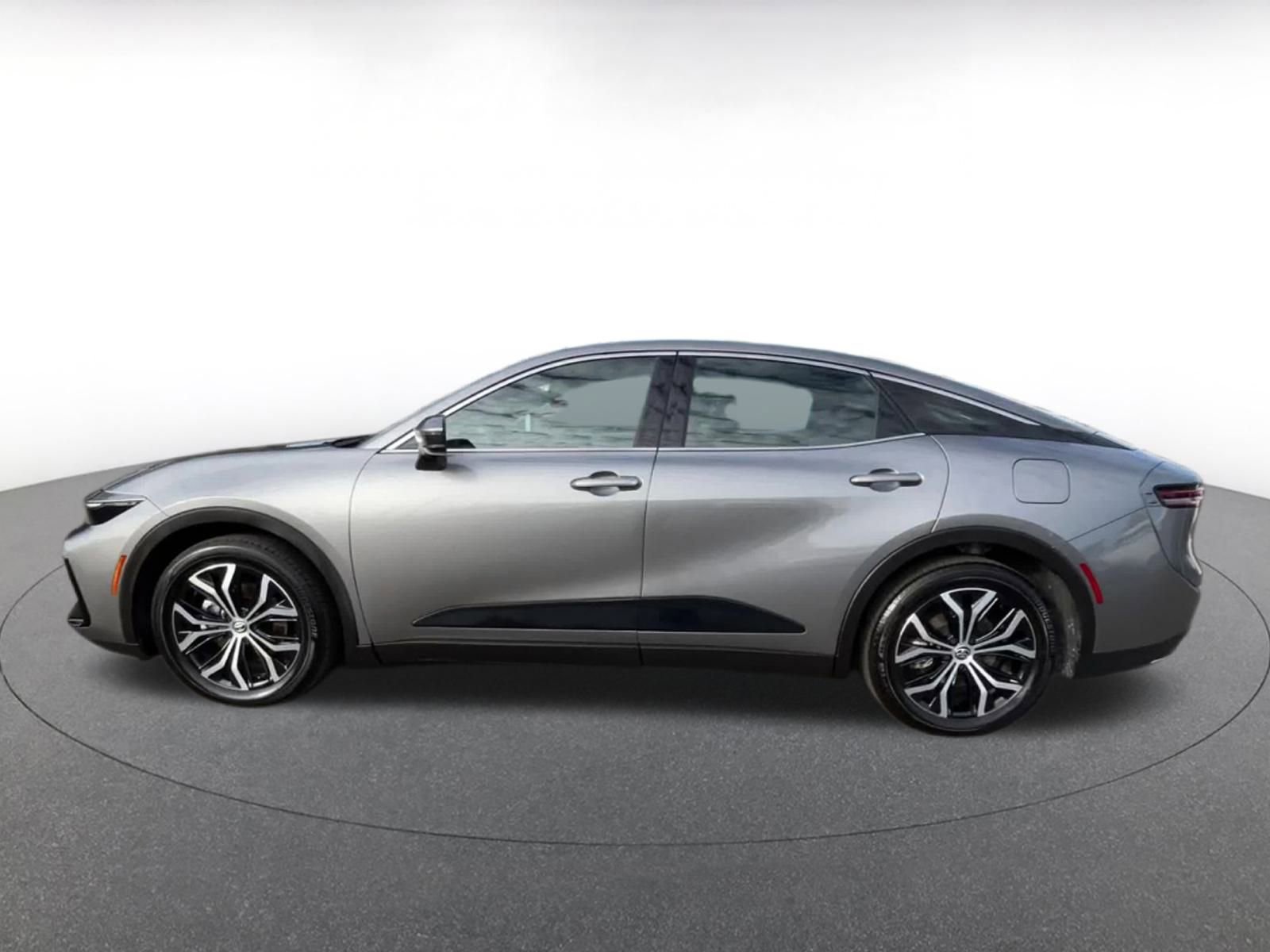 Thumbnail: 2025 Toyota Crown - 10