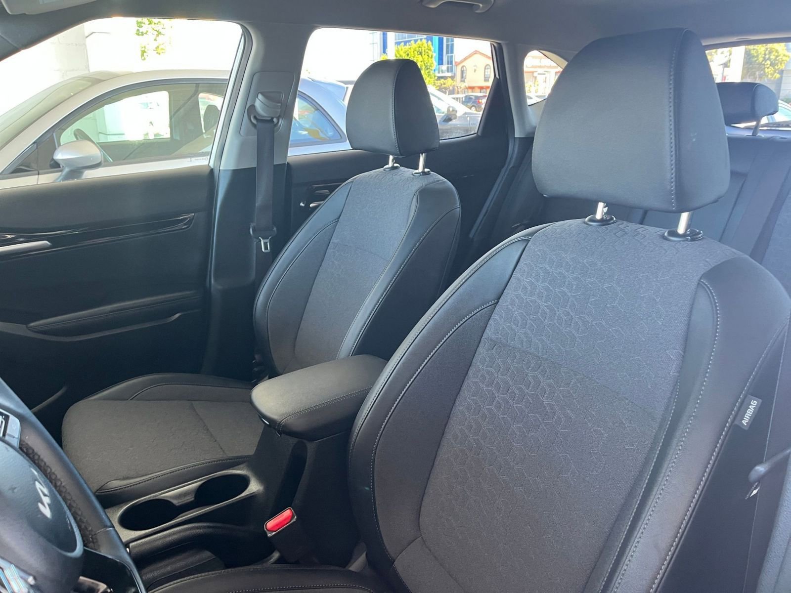 Thumbnail: 2025 Kia Seltos - 29