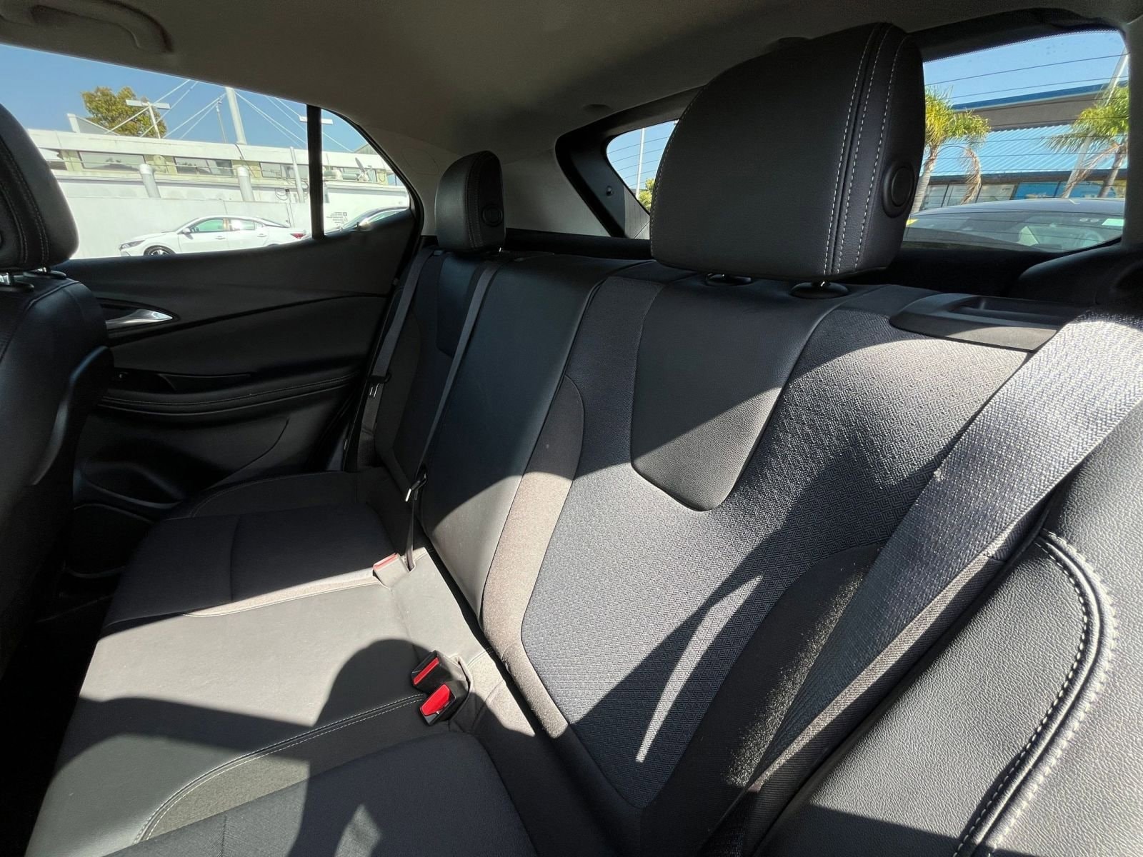 Thumbnail: 2021 Buick Encore GX - 32