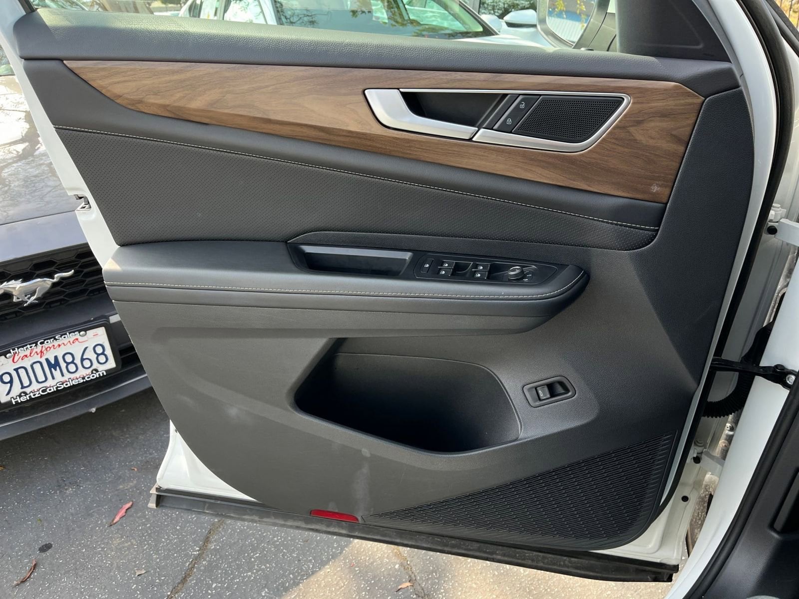 Thumbnail: 2025 Volkswagen Atlas - 20