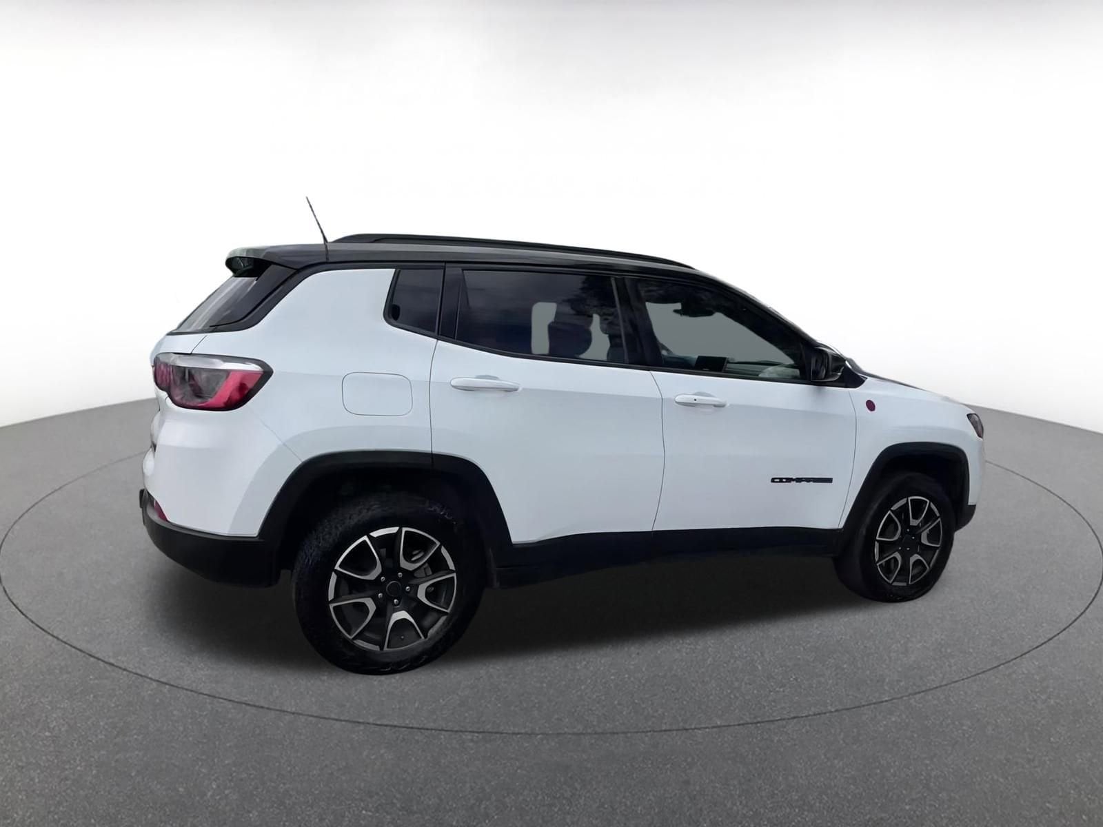 Thumbnail: 2025 Jeep Compass - 14