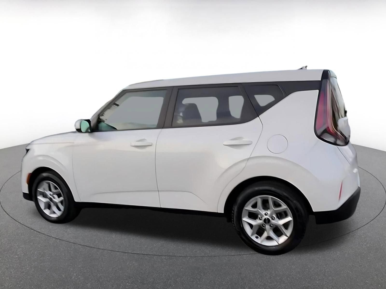 Thumbnail: 2025 Kia Soul - 9