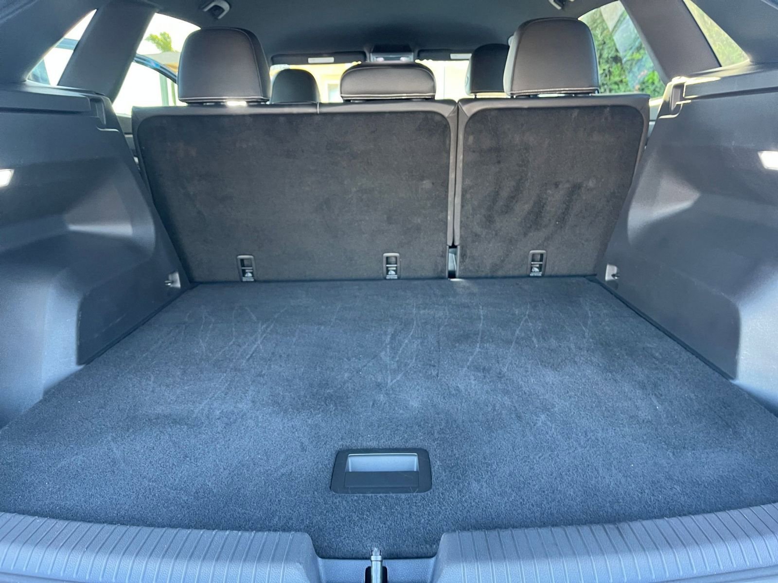 Thumbnail: 2025 Volkswagen Atlas - 31