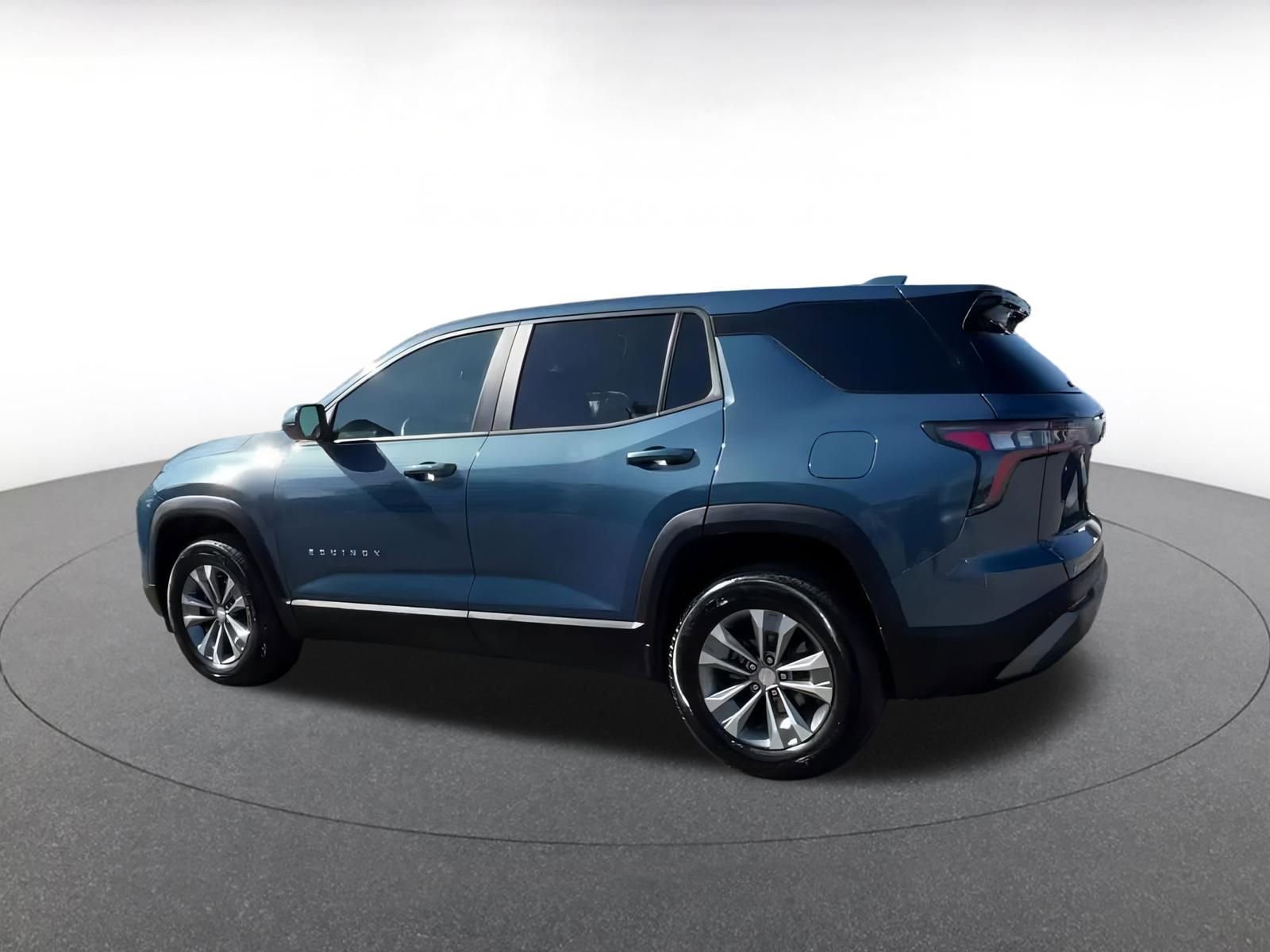 Thumbnail: 2025 Chevrolet Equinox - 10