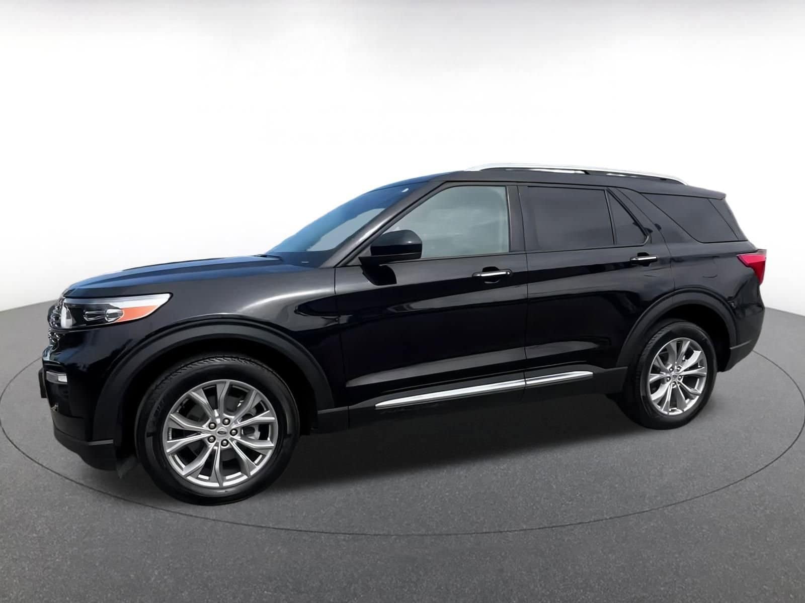 Thumbnail: 2024 Ford Explorer - 8