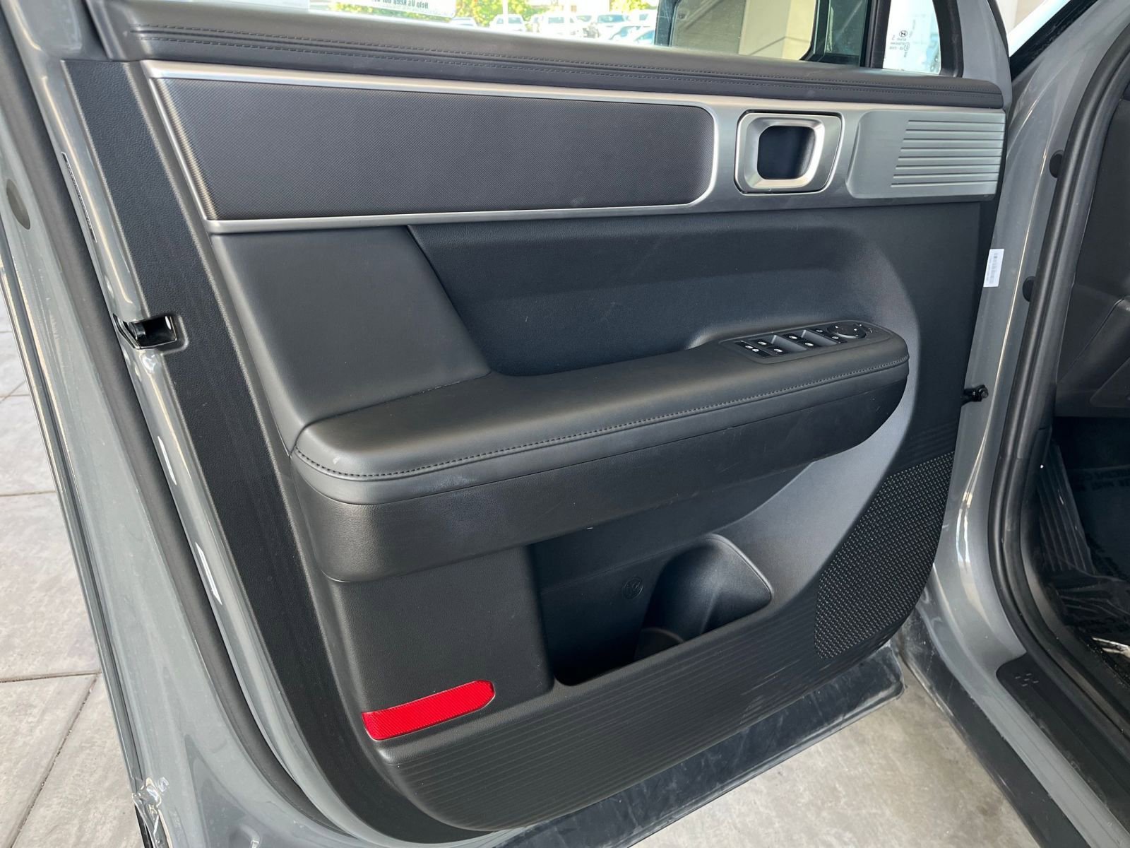 Thumbnail: 2025 Hyundai Santa Fe - 18