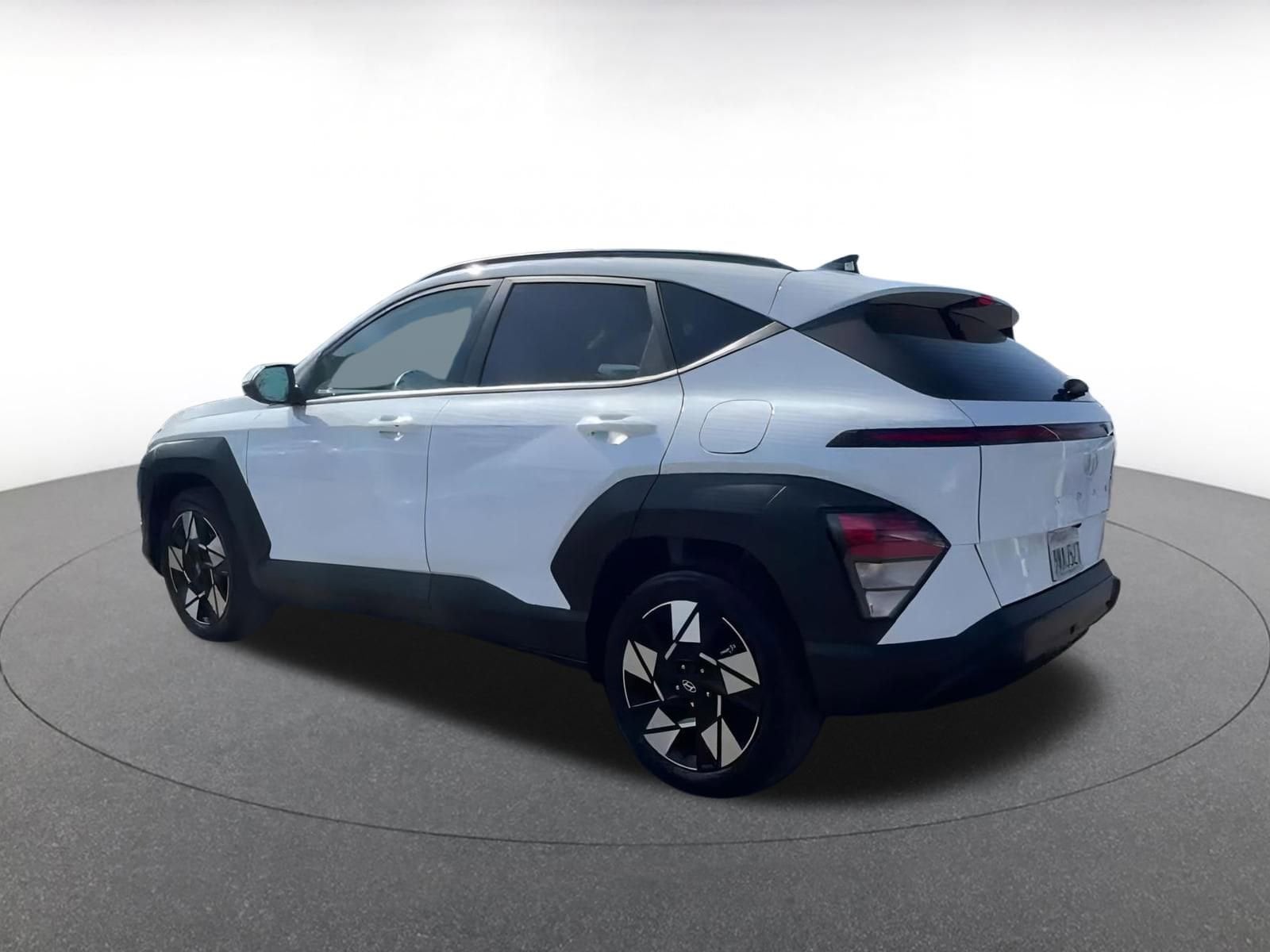 2024 Hyundai Kona SEL 8