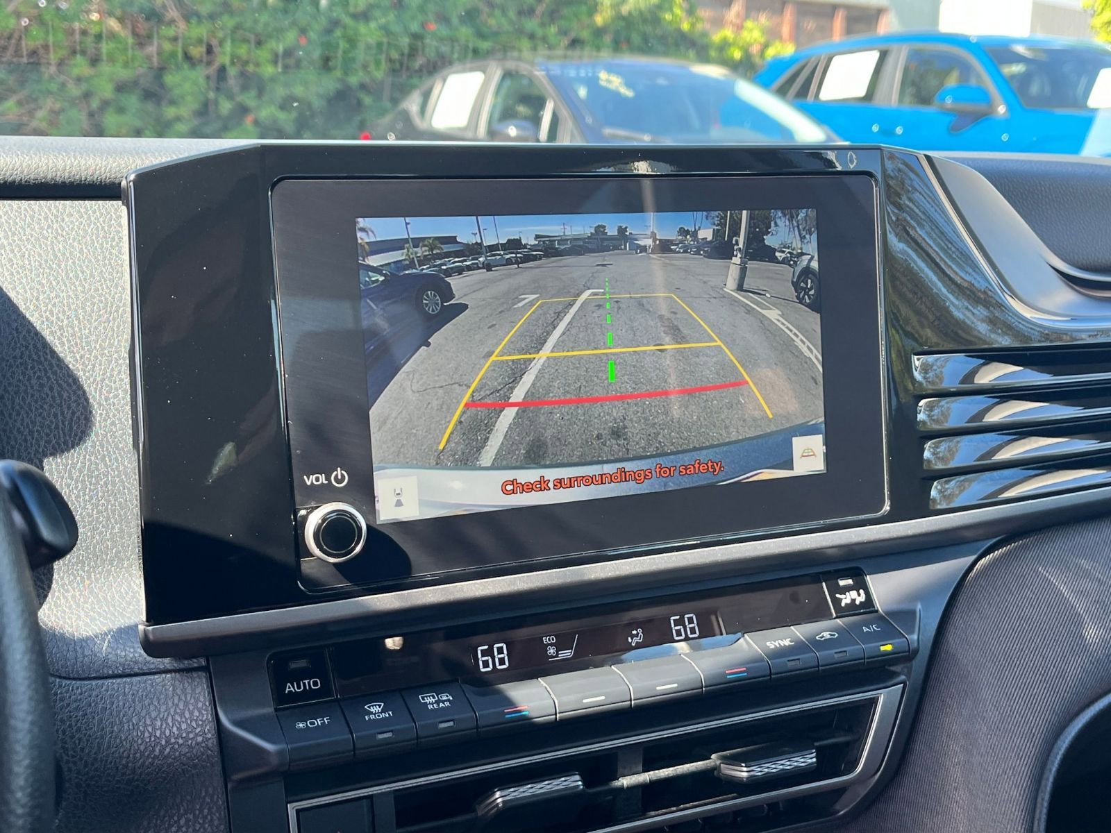 Thumbnail: 2025 Toyota Camry - 24