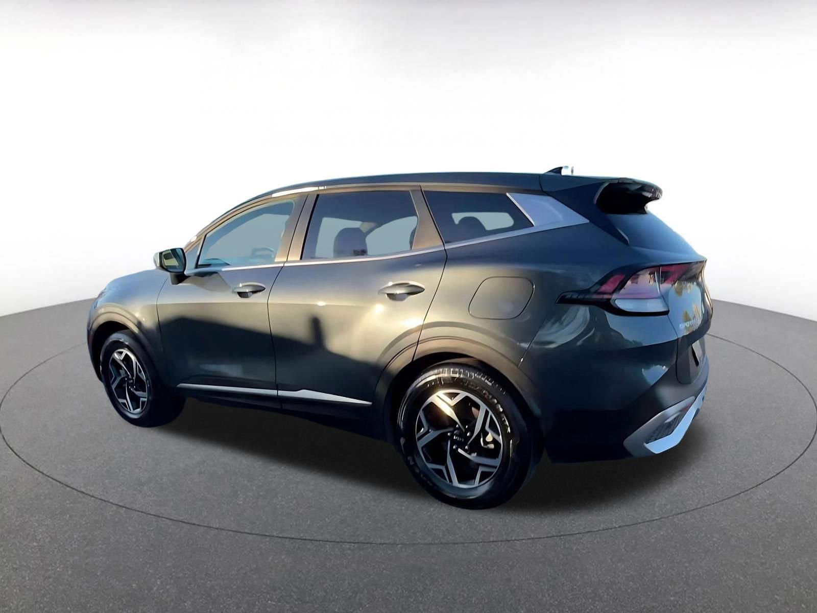 Thumbnail: 2025 Kia Sportage - 10