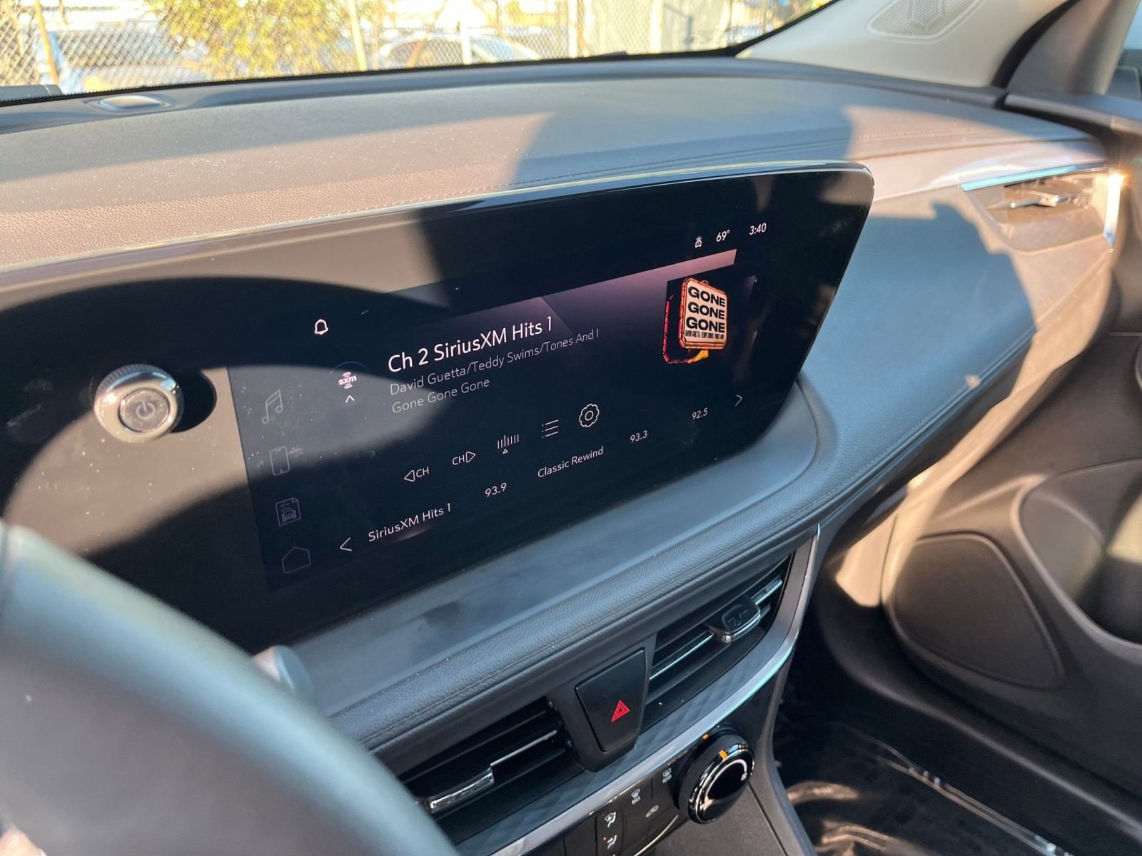 Thumbnail: 2025 Buick Encore GX - 21