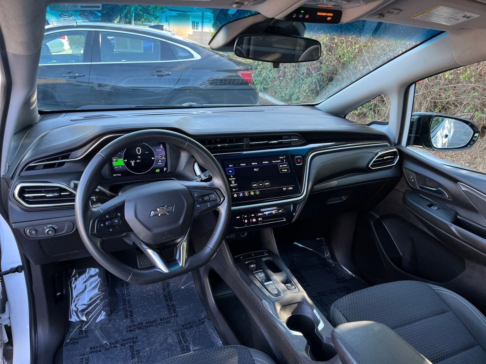 Thumbnail: 2023 Chevrolet Bolt EV - 32