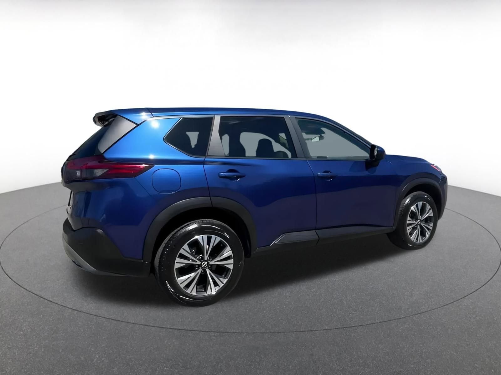 Thumbnail: 2023 Nissan Rogue - 12