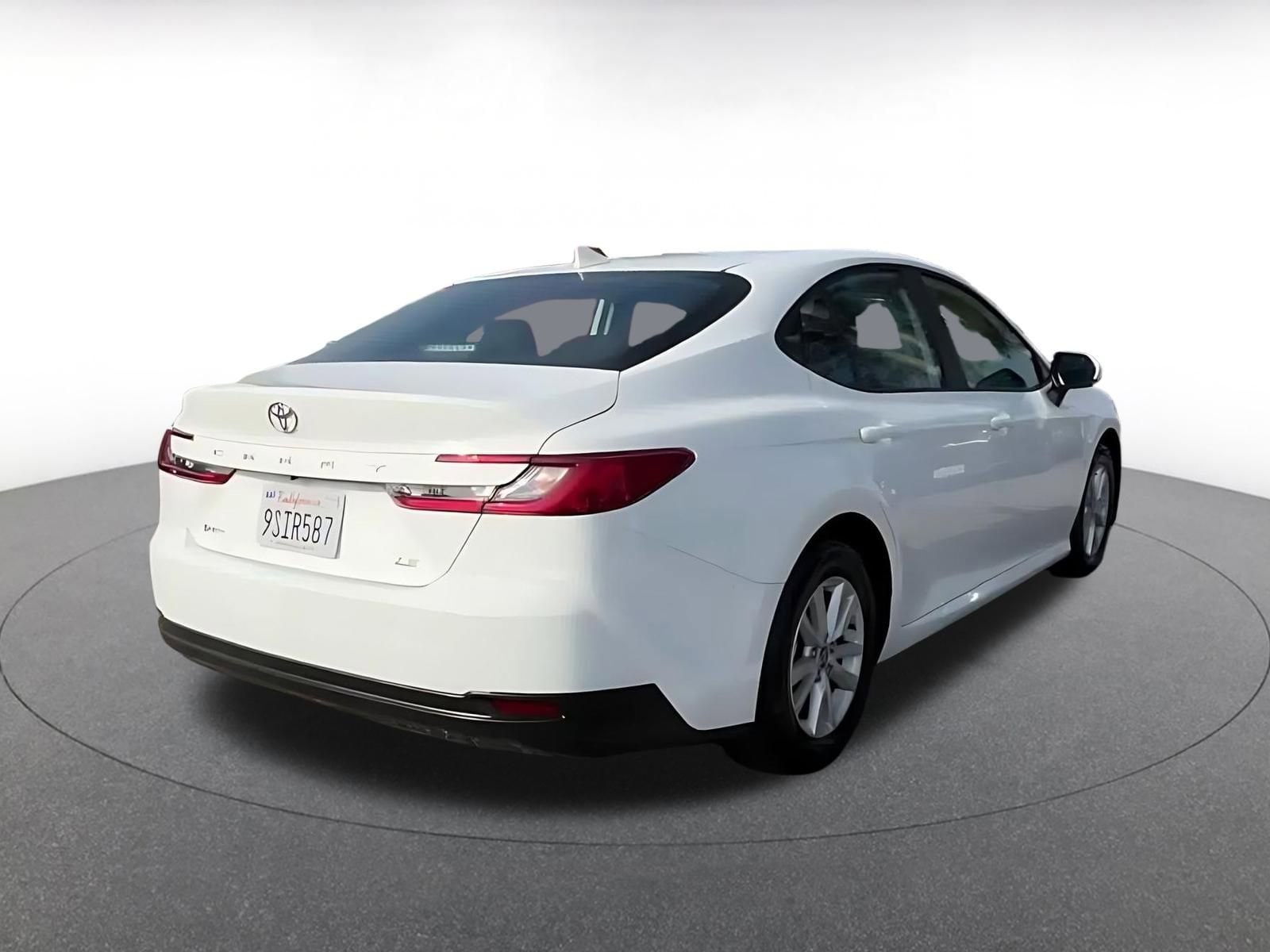 Thumbnail: 2025 Toyota Camry - 14