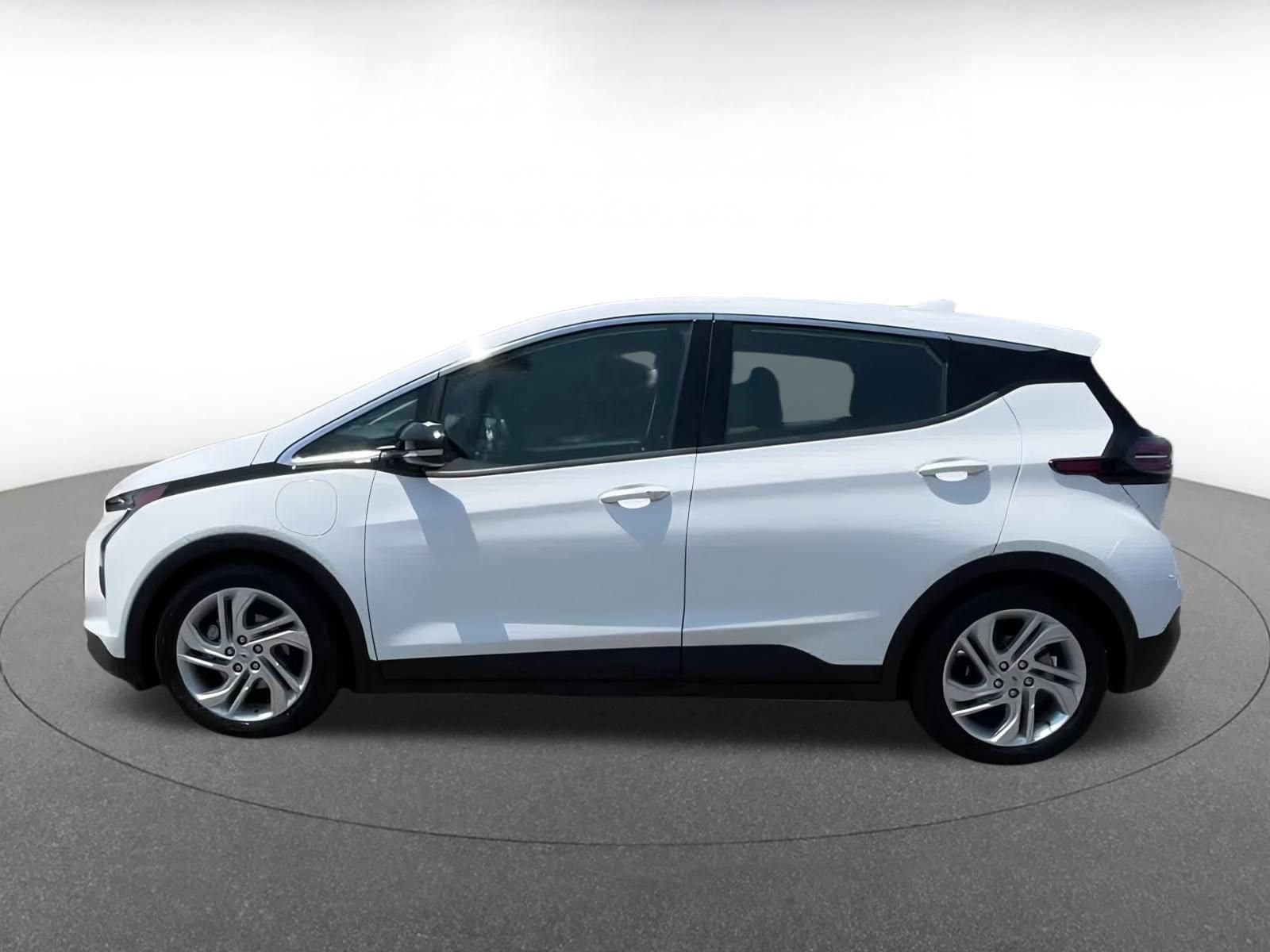 Thumbnail: 2023 Chevrolet Bolt EV - 7