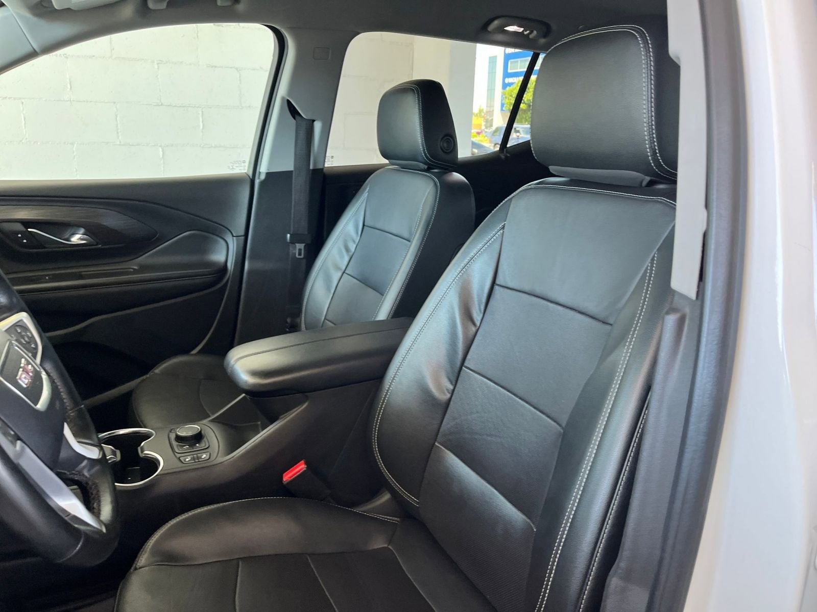 Thumbnail: 2023 GMC Terrain - 22