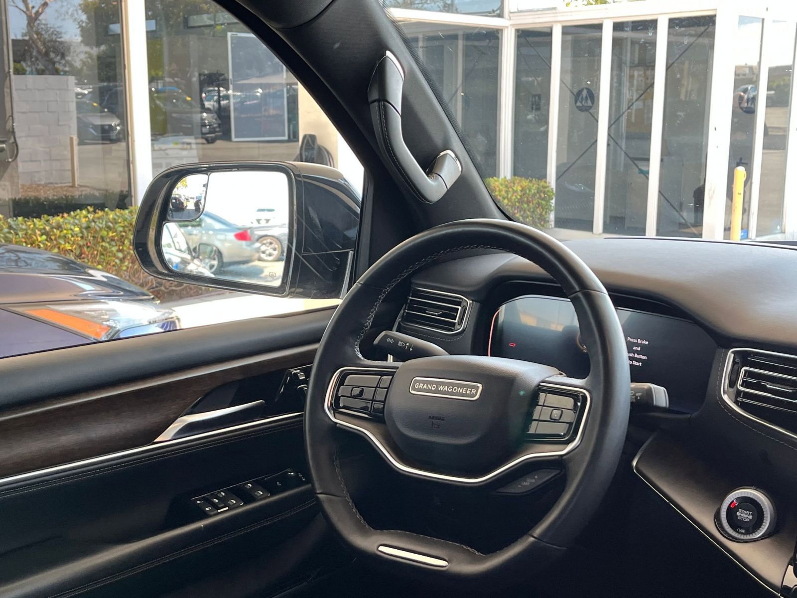 Thumbnail: 2023 Jeep Grand Wagoneer - 29