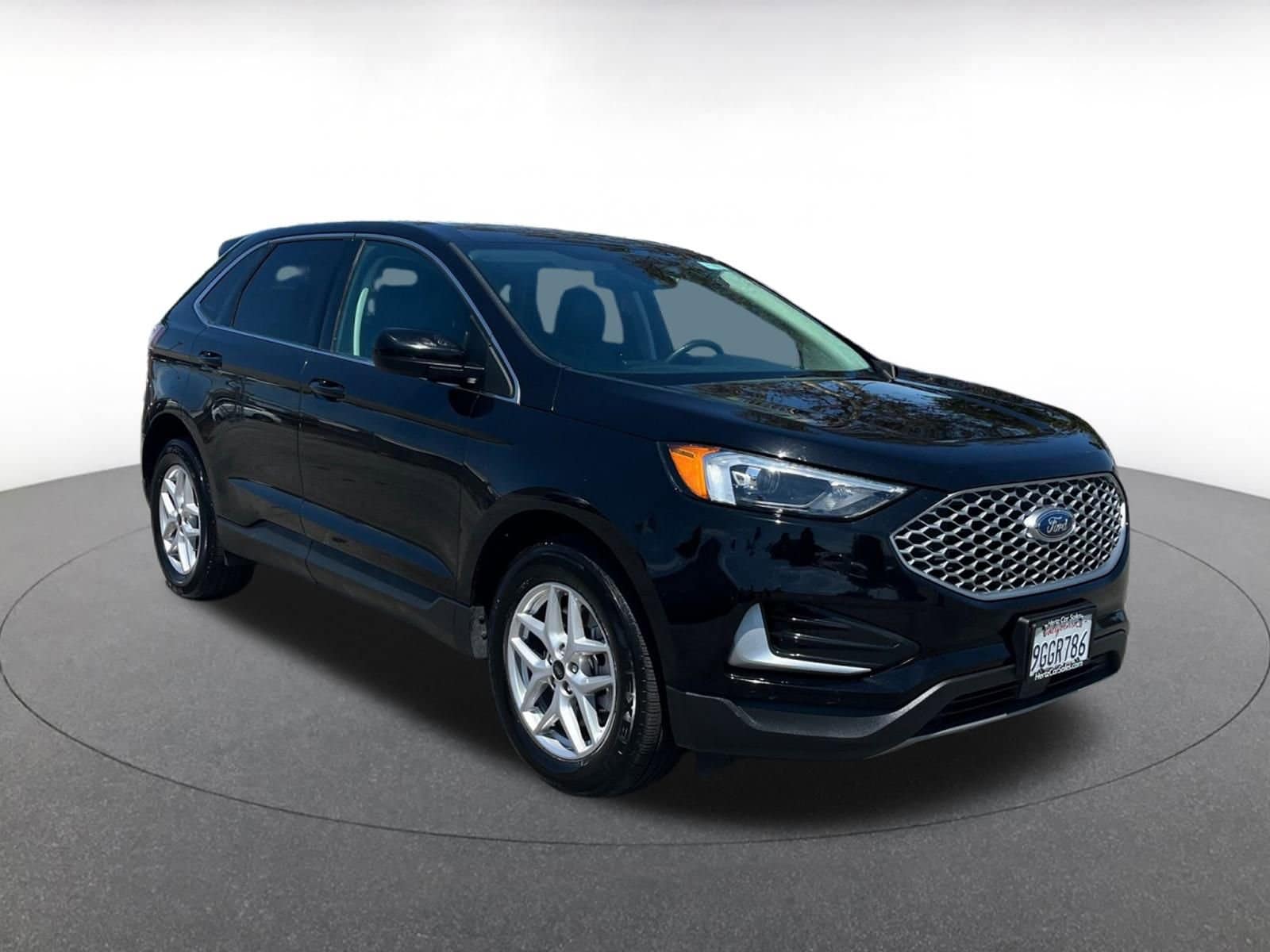 Thumbnail: 2023 Ford Edge - 1