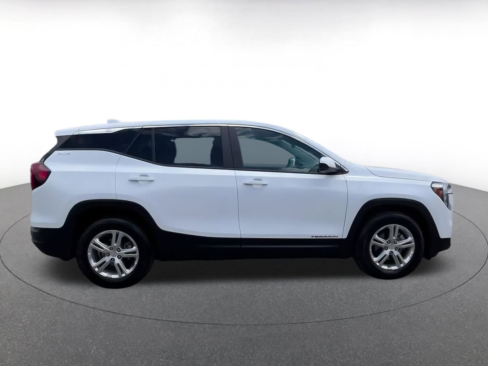 Thumbnail: 2024 GMC Terrain - 16