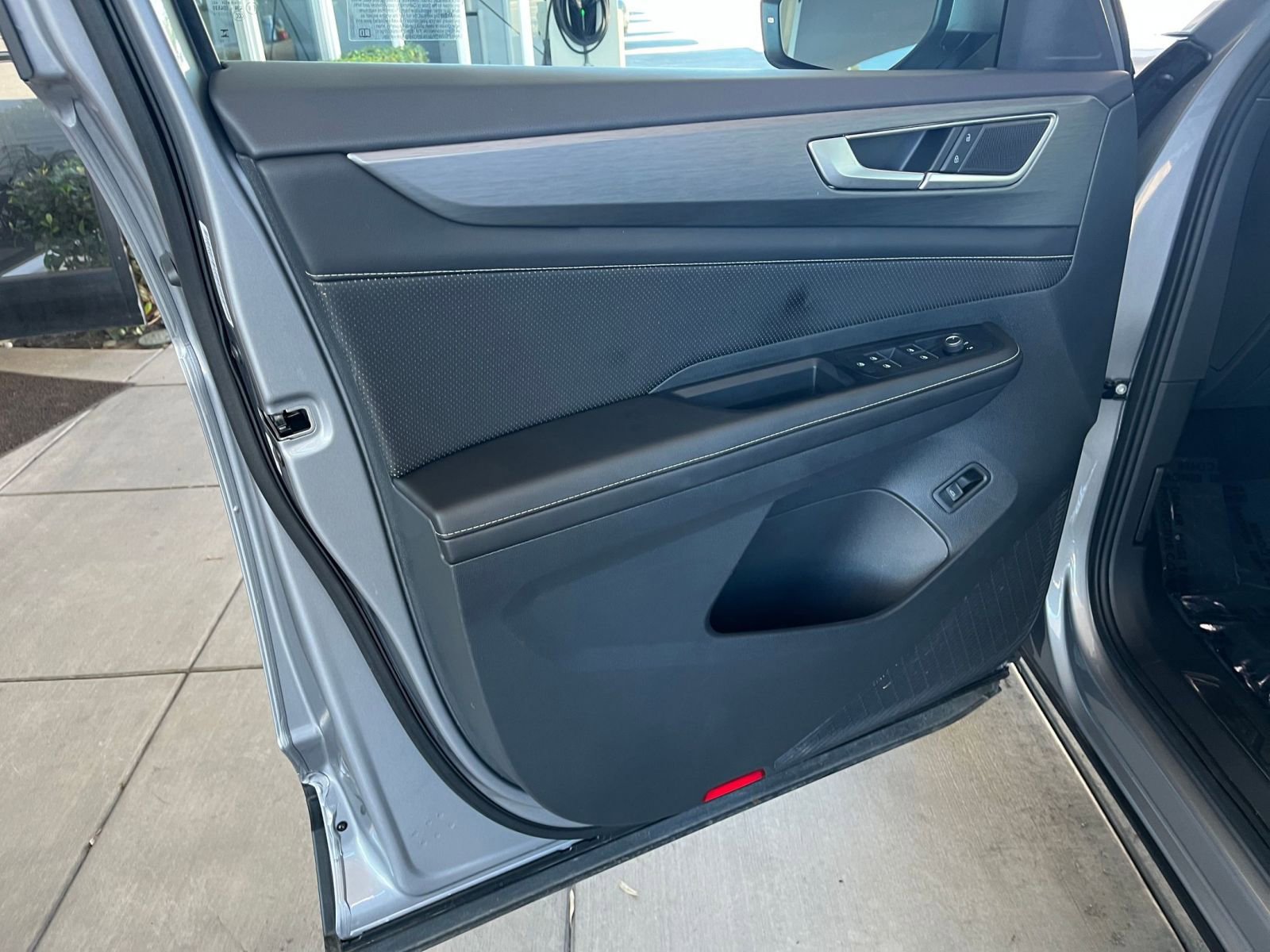 Thumbnail: 2025 Volkswagen Atlas - 20