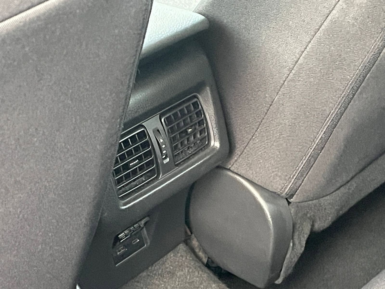 Thumbnail: 2025 Toyota Camry - 23