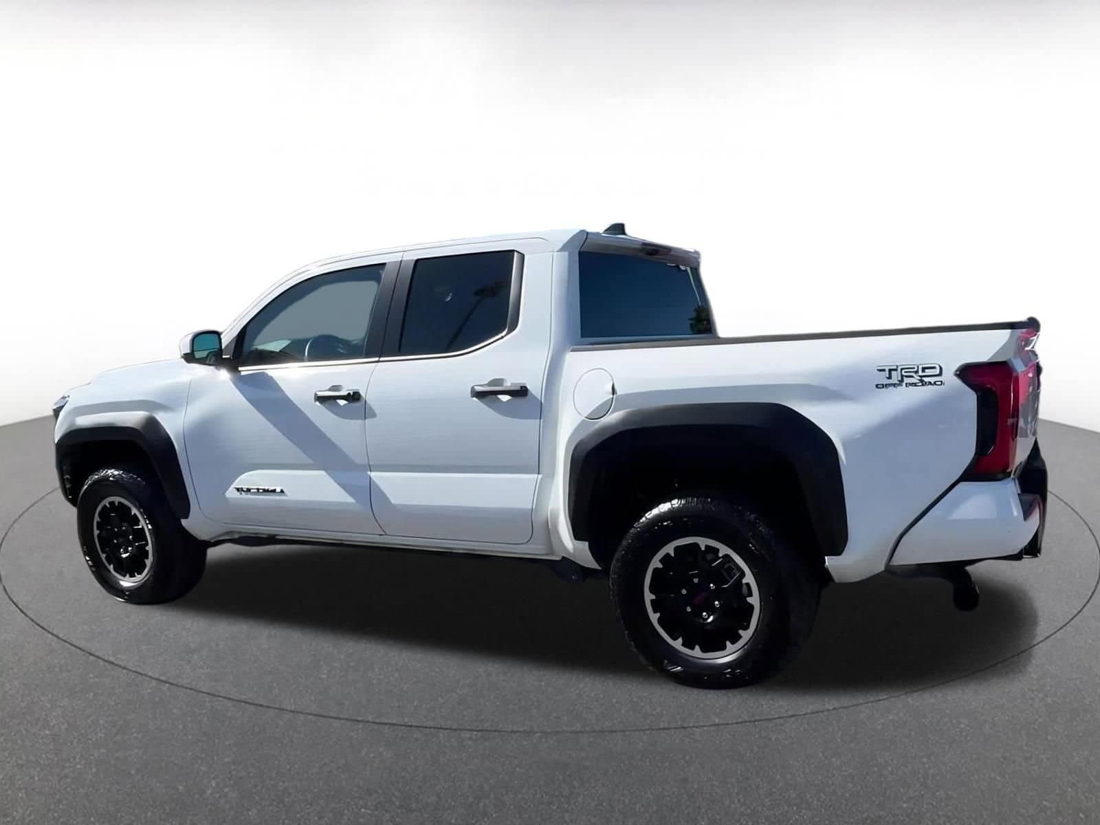 Thumbnail: 2025 Toyota Tacoma - 9