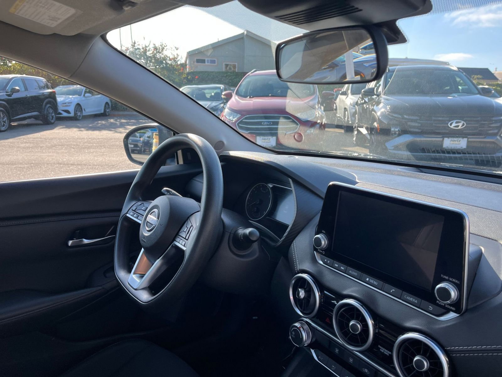 Thumbnail: 2025 Nissan Sentra - 34