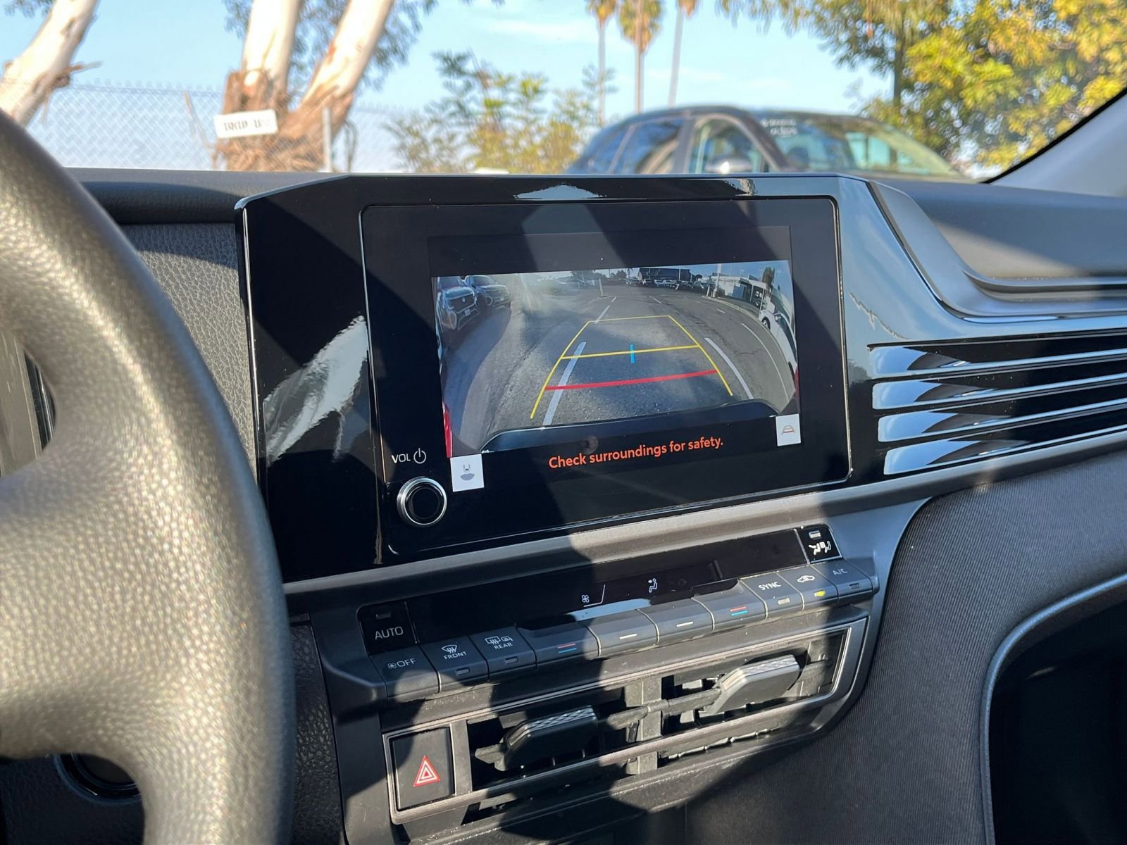 Thumbnail: 2025 Toyota Camry - 17