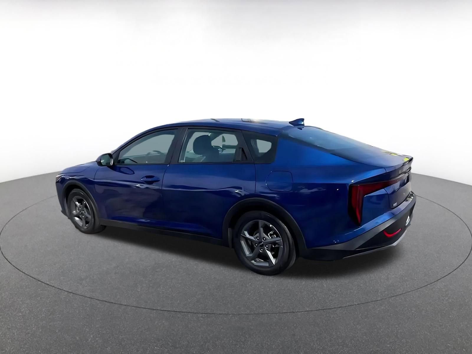 Thumbnail: 2025 Kia K4 - 10