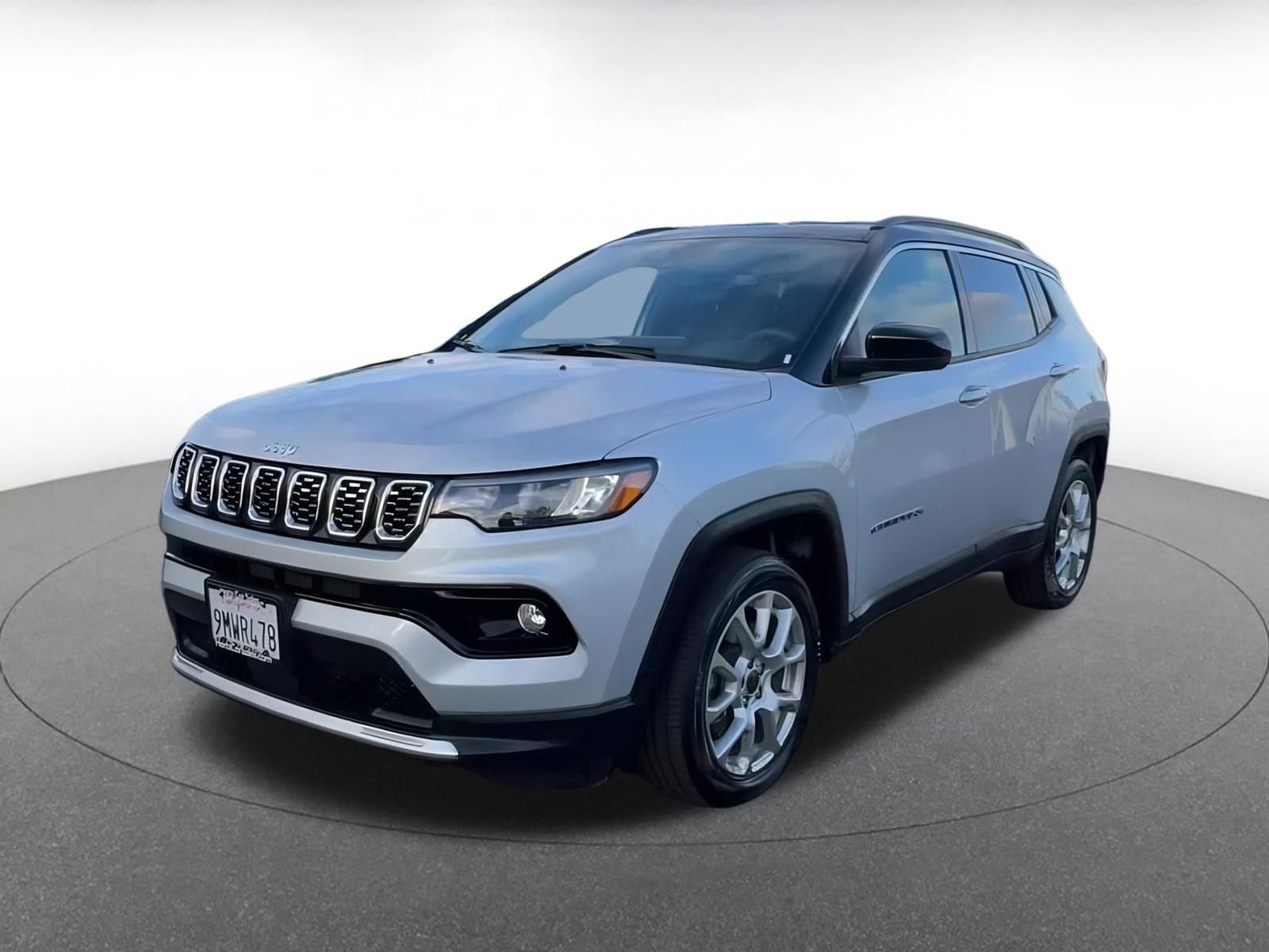 Thumbnail: 2025 Jeep Compass - 7