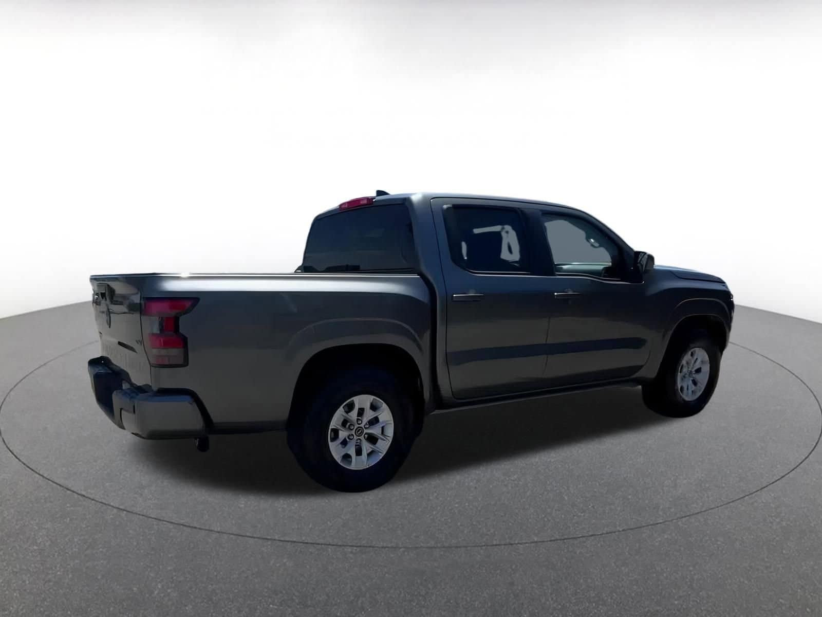 Thumbnail: 2024 Nissan Frontier - 14