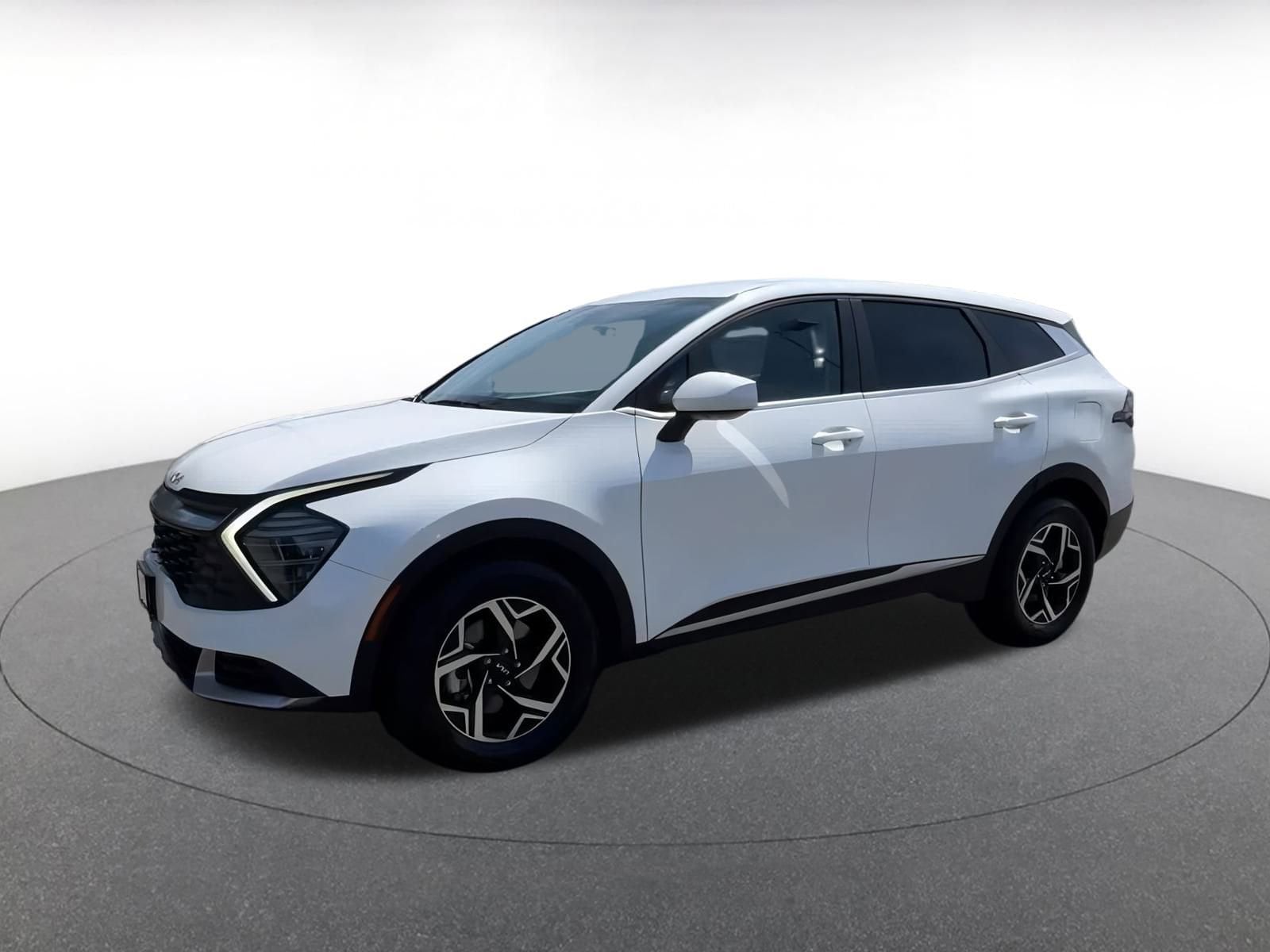 Thumbnail: 2024 Kia Sportage - 8