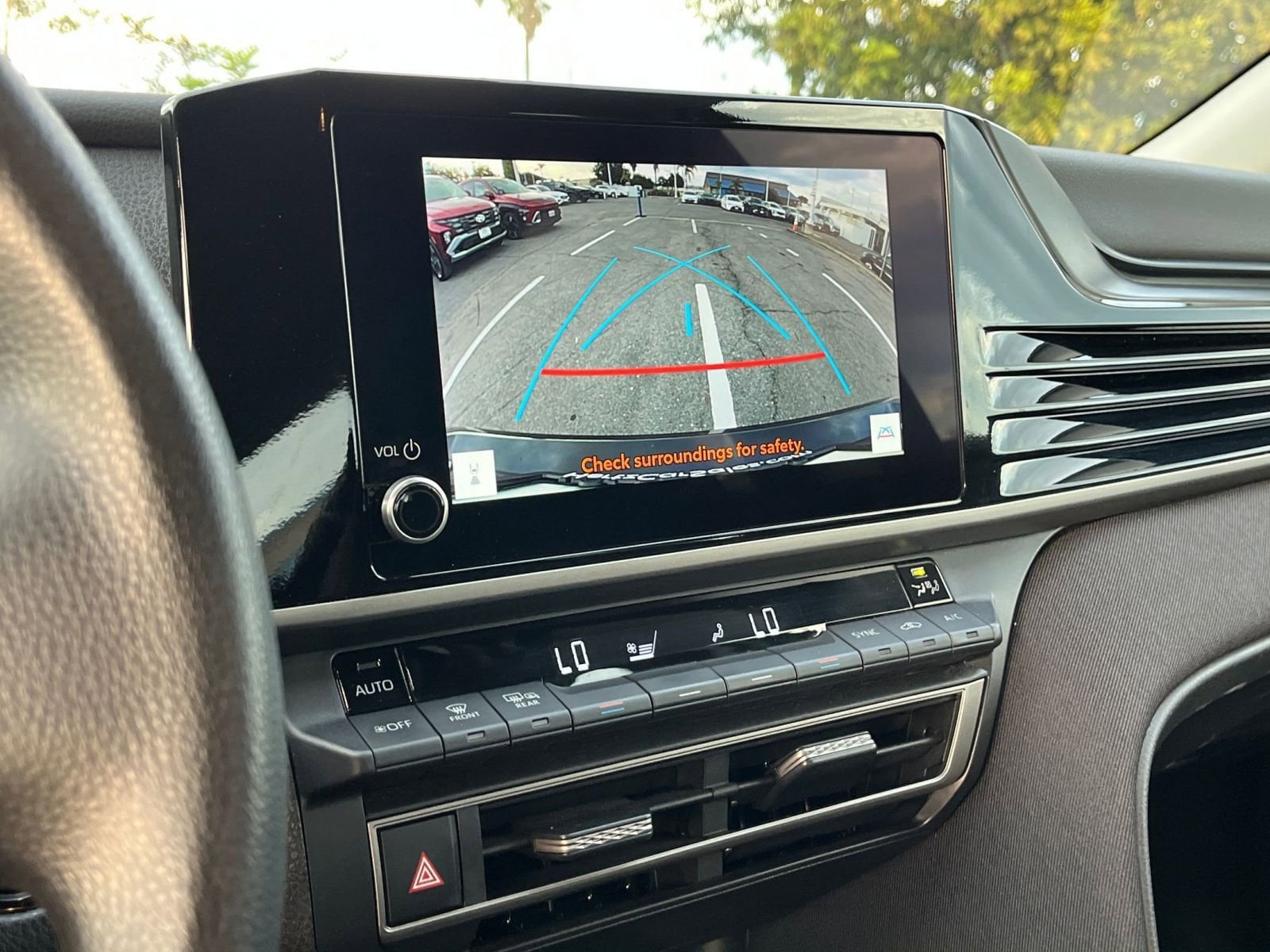 Thumbnail: 2025 Toyota Camry - 17