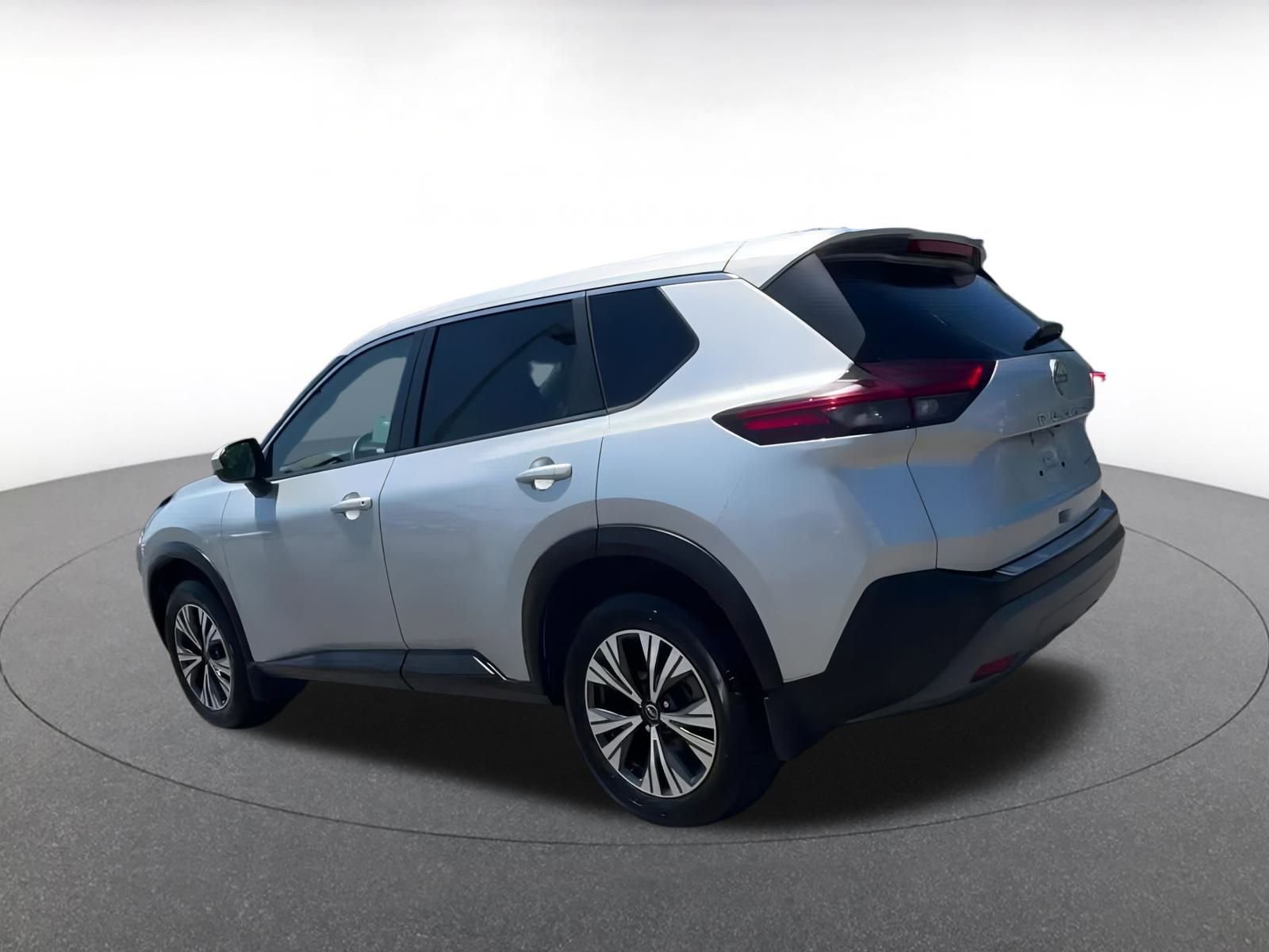 Thumbnail: 2023 Nissan Rogue - 8