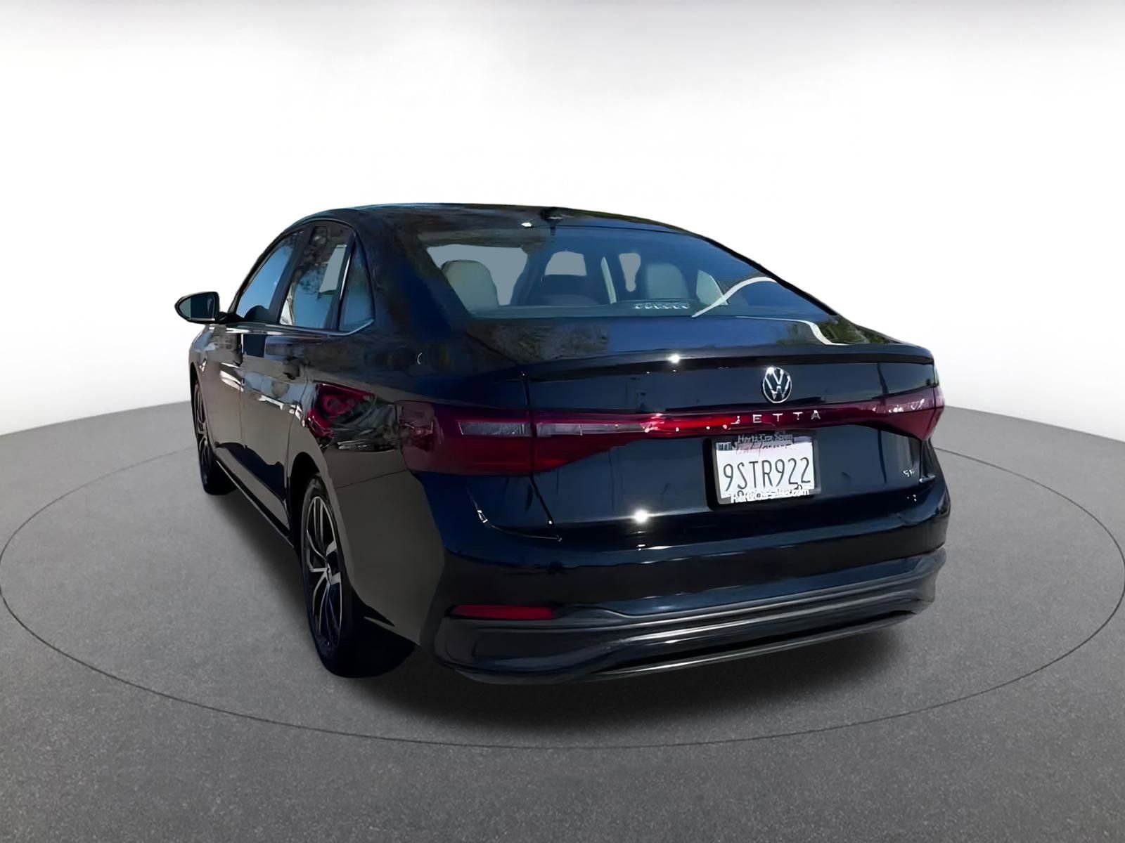 Thumbnail: 2025 Volkswagen Jetta - 11