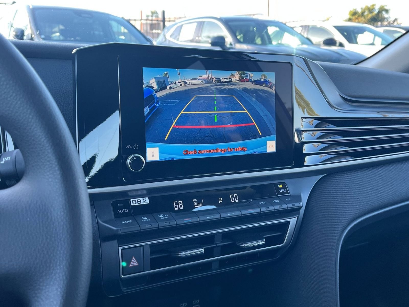 Thumbnail: 2025 Toyota Camry - 17