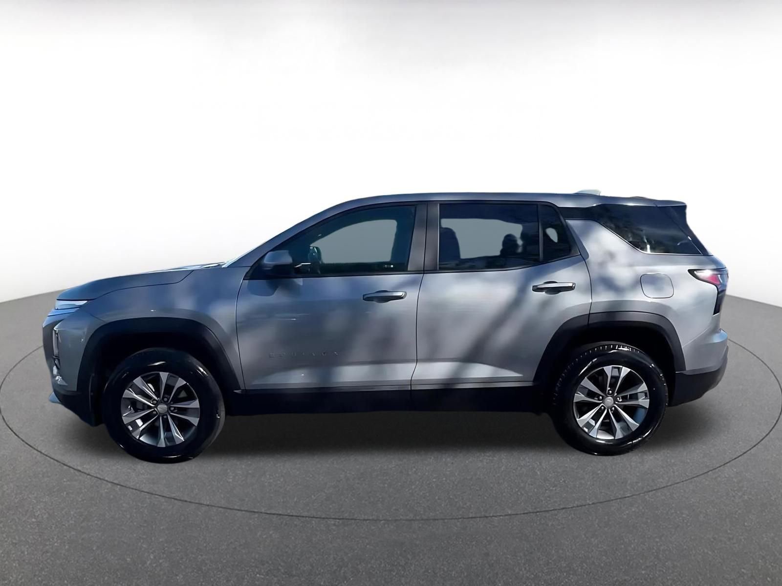 Thumbnail: 2025 Chevrolet Equinox - 9