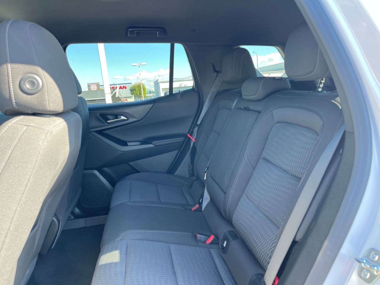 Thumbnail: 2025 Chevrolet Equinox - 25