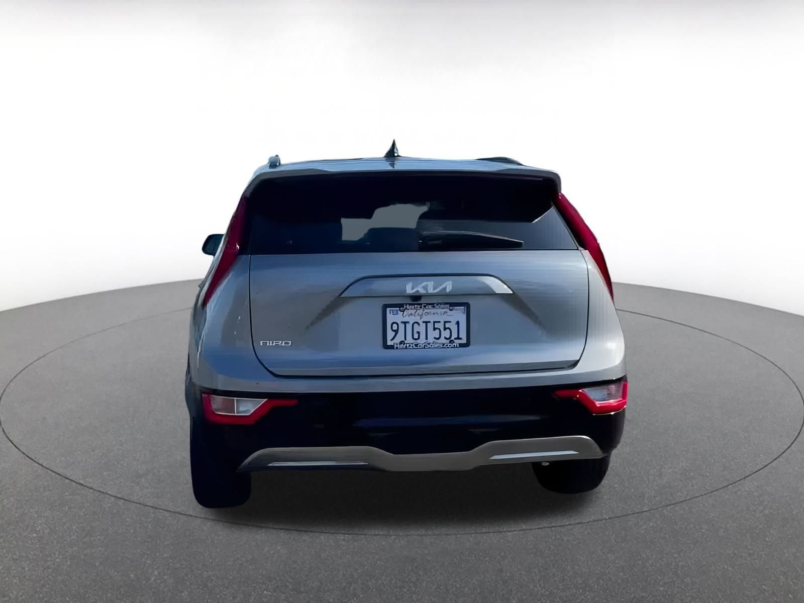 Thumbnail: 2023 Kia Niro - 10