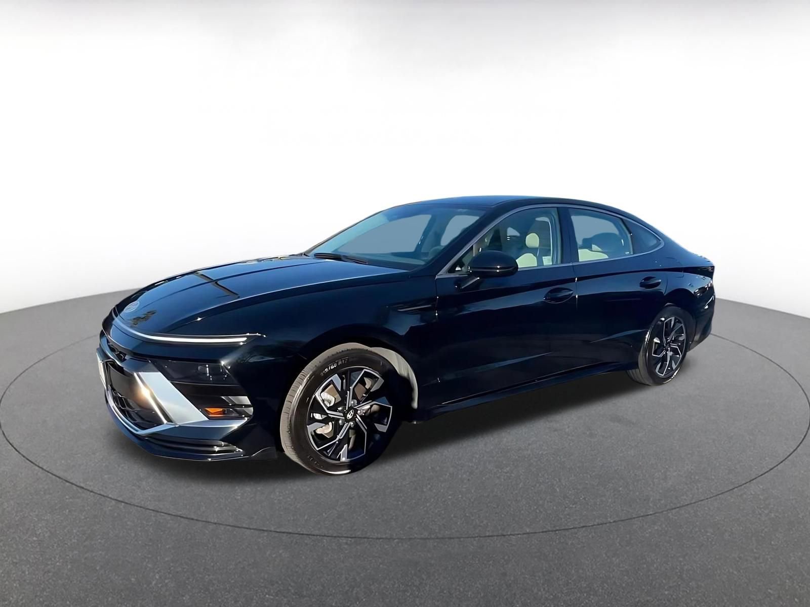 Thumbnail: 2025 Hyundai Sonata - 8