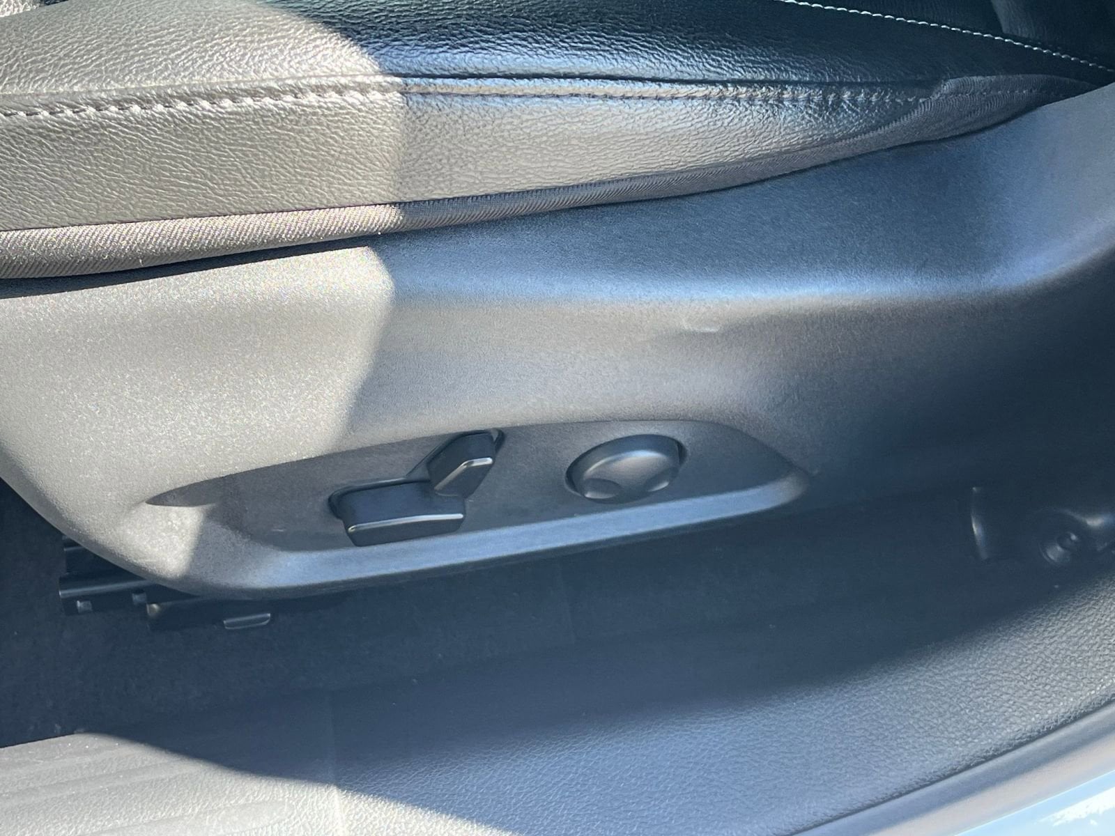 Thumbnail: 2025 Jeep Compass - 22