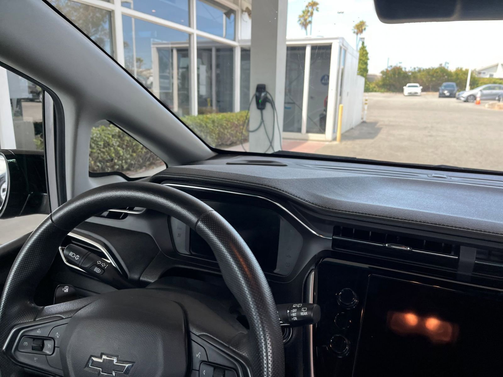 Thumbnail: 2023 Chevrolet Bolt EV - 33