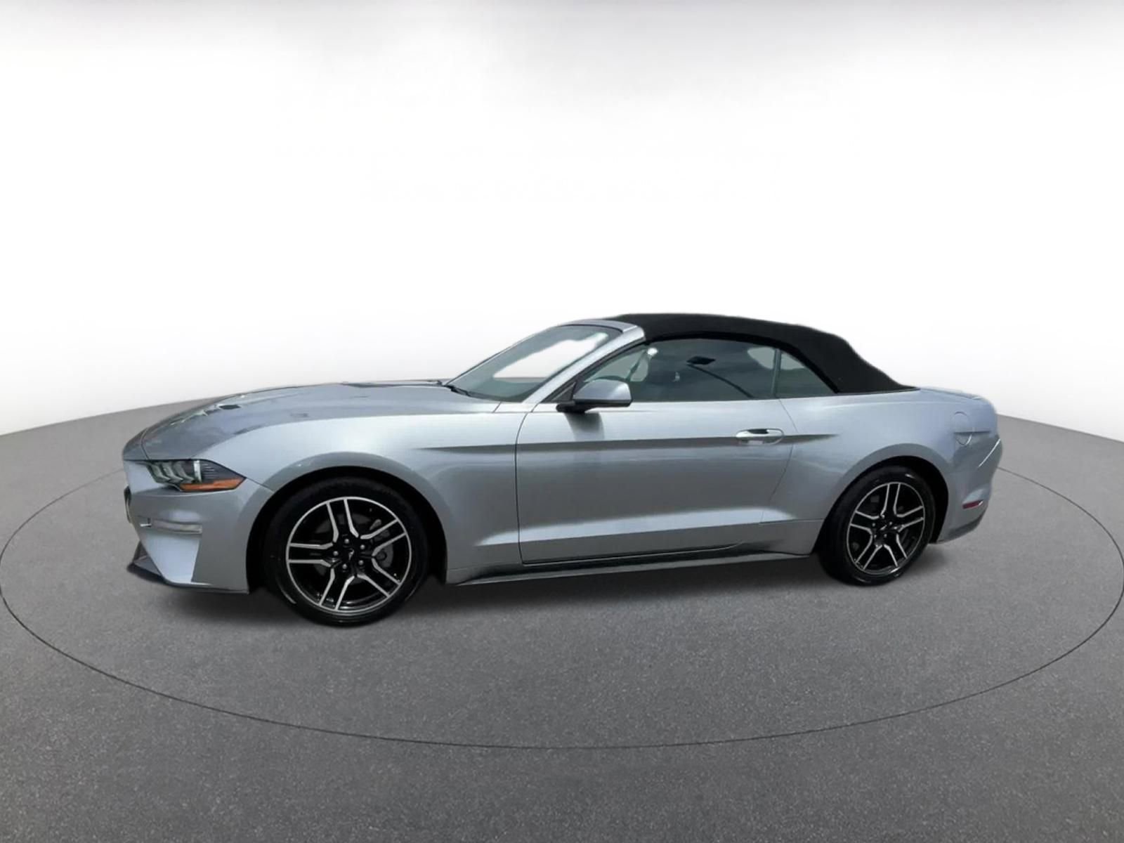 Thumbnail: 2023 Ford Mustang - 9