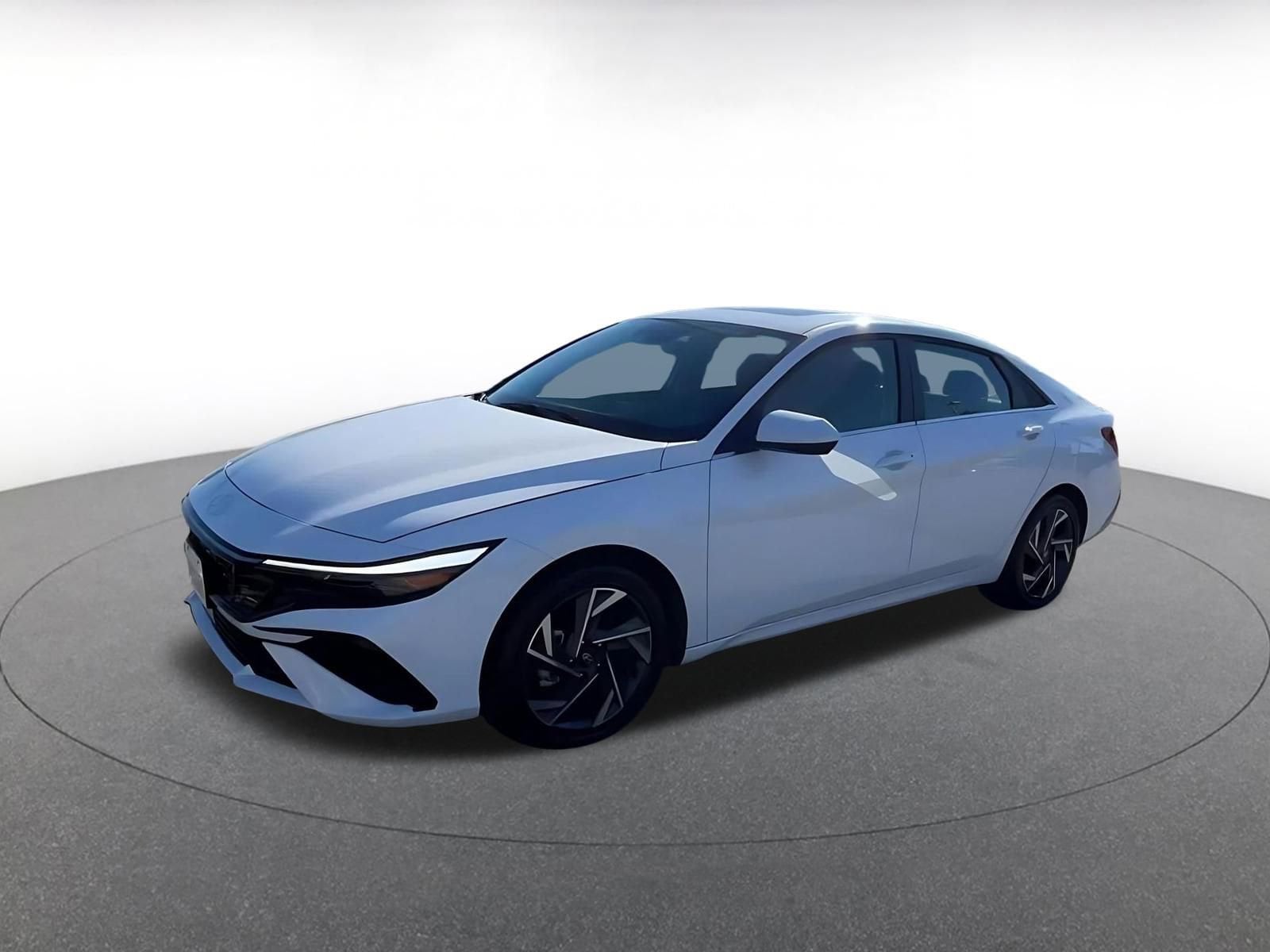 Thumbnail: 2025 Hyundai Elantra - 8