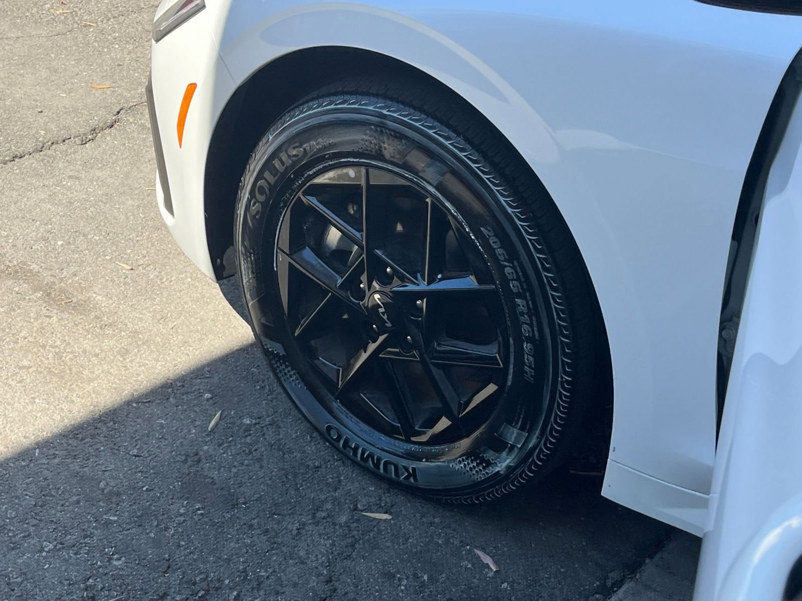 Thumbnail: 2025 Kia K5 - 31