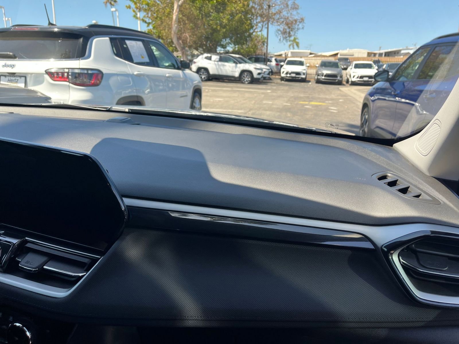 Thumbnail: 2025 Chevrolet TrailBlazer - 35